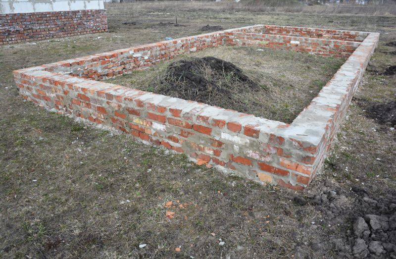 Brick Foundation Installation