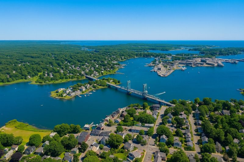 Local Brick Columns Installation in Kittery, ME